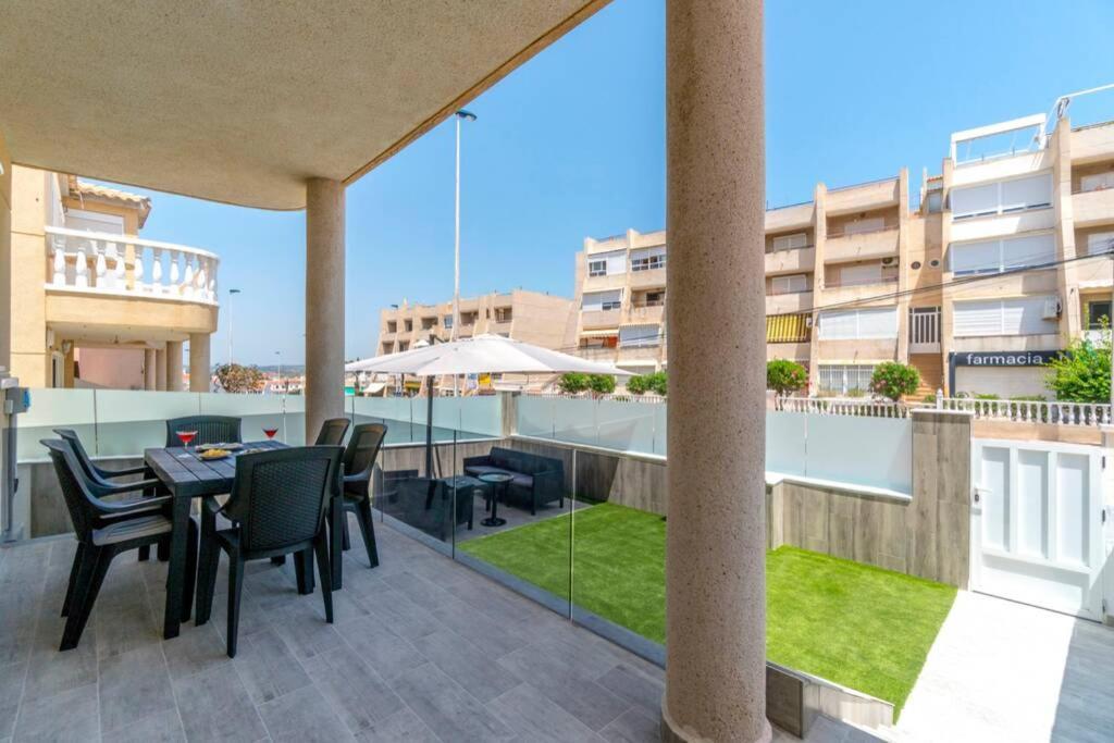 Villa-Capricho Playa - Zeus Τορεβιέχα Εξωτερικό φωτογραφία